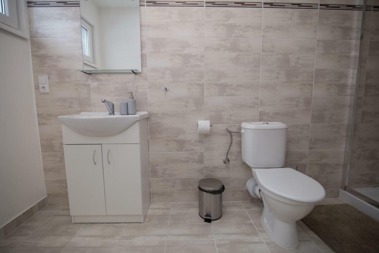 Apartment Simona Hostka  Bagian luar foto